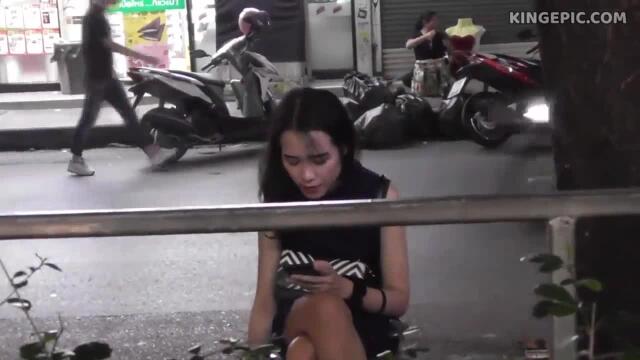 Thailand hookup tourist heads bangkok!